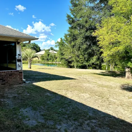 Forget your worries in this spacious and serene space with a beautiful lake view