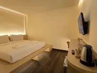 놀른 실롬 카페 & 스테이 실롬 콤플렉스 주변 호텔