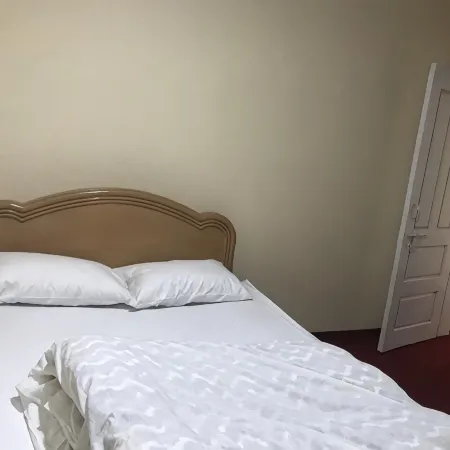 Ghasabrum Hotel