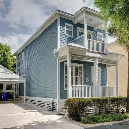 Single Family Home In Angler's Reef Gated Community, Beaches,Marina,Heated Pool