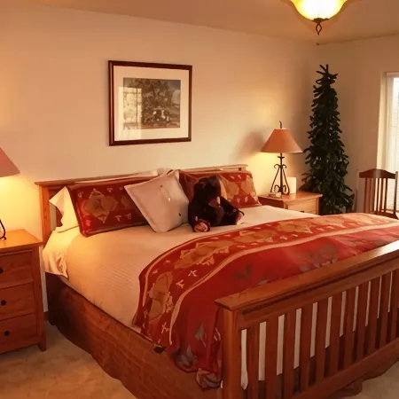 Calm, Class & Comfort at the Running Y Ranch Resort