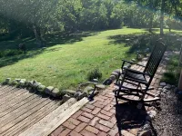 Family  friendly lakefront property on large wilderness estate with sandy beach - Balkon