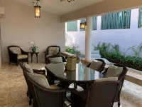 Villa Paraiso Luxurious Beach Front 5BR/6BA Villa @ Dorado Beach Ritz Reserve Hotels in Dorado