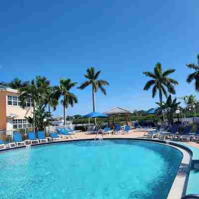 Serenity Sands at Barefoot Beach: Beach Bliss Awaits, Charming 2 bedroom condo Fitness & Recreational Facilities