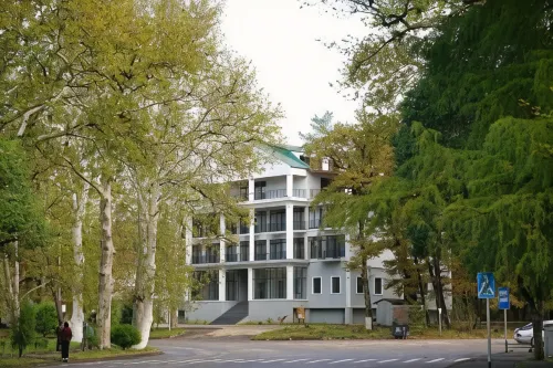 Green Hotel Tskaltubo - 2-Sterne