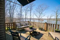Grace's Retreat - 10 Minutes from I-65 Booking Special for July 13-16