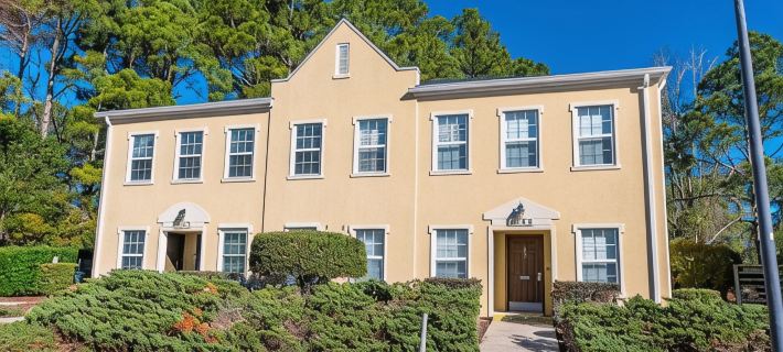 Legends Golf & Beach Getaway! A spacious 3-bedroom apartment. Hotels in Red Hill