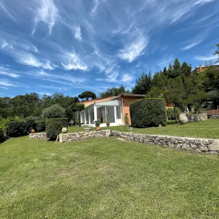 Maison Familiale au Calme, à Seulement 10 Minutes de Grasse Capitale du Parfum