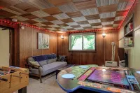 Dunsmuir Adventure House ~ Spacious family getaway - Wifi