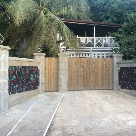 Oceanfront Luxury Villa: Private Beach & Staff, Solar Powered