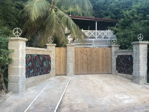 Oceanfront Luxury Villa: Private Beach & Staff, Solar Powered