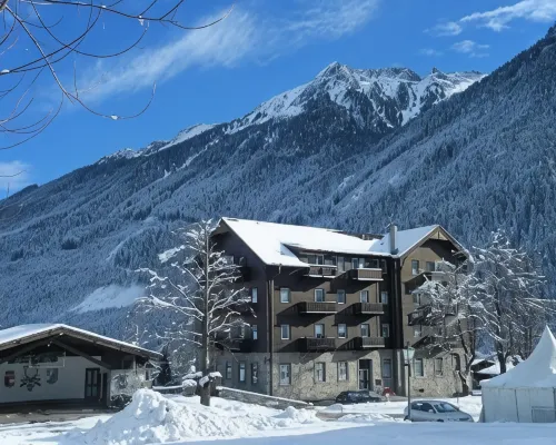 Cosy Apartment In The Center Of Krimml, A Stroll Away From Krimml Waterfalls Hotels near Krimml Waterfalls