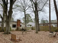 The Callaway Cottage- HOME AWAY FROM HOME!