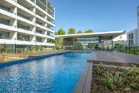 Waters Edge Apartment - Airport Shuttle