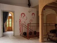 "La Chapelle aux Roses" 勒比格住宿飯店