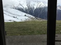 Beautiful Peyragudes studio with mountain views Hotels in Germ