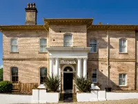 Elmbank Hotel York, Tapestry Collection by Hilton Hotels near Knavesmire