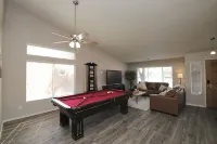 Sun-Soaked 4Br Retreat Pool + Chill Backyard