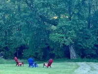 Star glazing Tiny house off grid peaceful Stone Mountain State Park and Fire pit Hotel di Traphill
