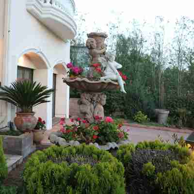 Entire 2nd Flr-Santa Monica Luxury Roman Villa Suite Hotel Exterior