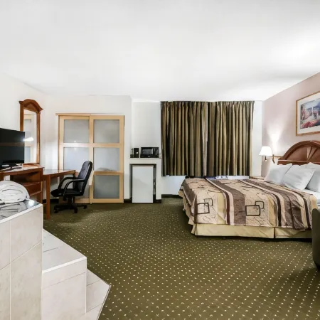 Quality Inn & Suites Binghamton Vestal Hotels in Chenango