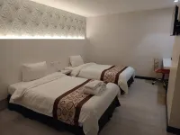 Waterfront HomeStay Hotels in 