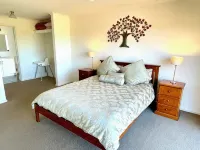 Al-Pac-Em Inn - Farm Stay - Homestays