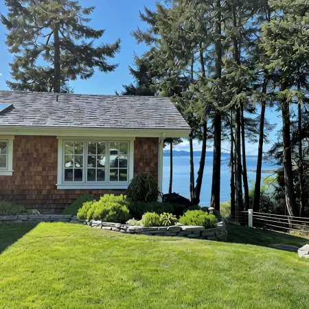 Magnificent up-close WATERFRONT "SunBright Le Reve"   Premier westside Orcas