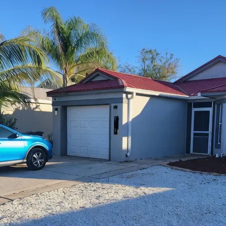 Endless summer in beautiful house with heated pool