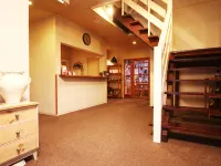 Guesthouse Curry Village Hotels in Hokuto