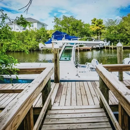 Great Gulf View! Steps to the No.1 Beach in a 2,759 sqft luxury townhome