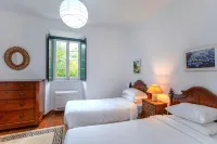 GuestReady - Quercus House Furnas - WiFi