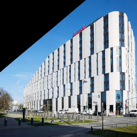 Scandic Frankfurt Hafenpark Отели рядом с достопримечательностью «Заксенхаузен»