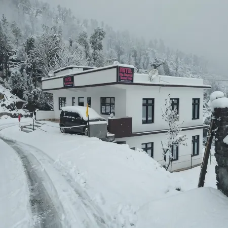 MAA Bhawani Hotel - Munsiyari