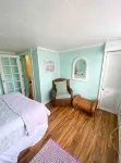 Relax at Cherry Street Cottage Near the Beach - Beach