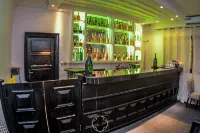 Amj Hotel