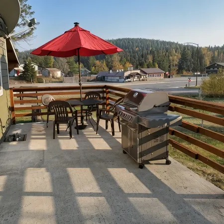 Fully Remodeled Mountain View home near Glacier National Park