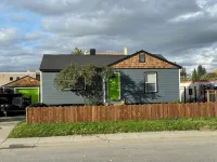 Newly Remodeled Charming Cozy 3-bedroom house in Anchorage with WiFi - 방갈로