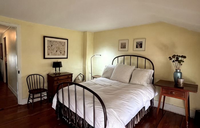 Charming Lambertville Home!