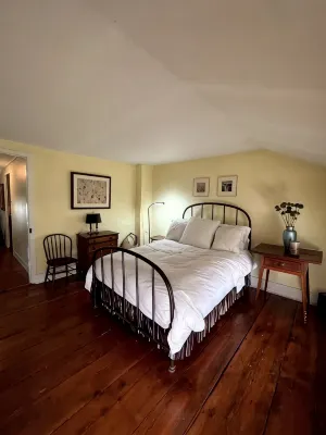 Charming Lambertville Home!