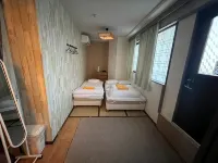 Shinjuku Sky Hostel Hotels near Ganshoji Temple