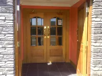 Causeway Tavern Bed & Breakfast - parking