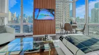 Corner Skyline Living步行可至時代廣場一居室配落地窗景觀公寓 - 民宿