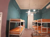 Americo Pousada e Hostel Hoteles cerca de Pedra da Memória
