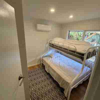 Moonlight - Charming retreat | 10 mins from Hepburn Springs Spa | Fireplace Rooms