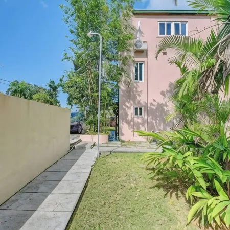 1BD retreat w/ BBQ: Close to Bahamar & Beach