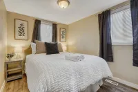 Remote Work Ready • Prime Downtown Spot - Condos