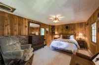Basecamp to Tetons Fire Pit + Near Jackson WY - Chalets