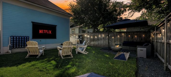 ONLY 4 BLOCKs to Magnolia-Hot tub-Texas Bell in Waco Hotels in Waco