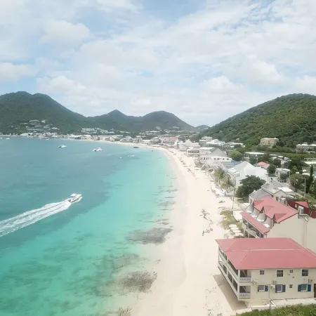 Novels Villa is Family friendly home with the Caribbean Sea as your backyard